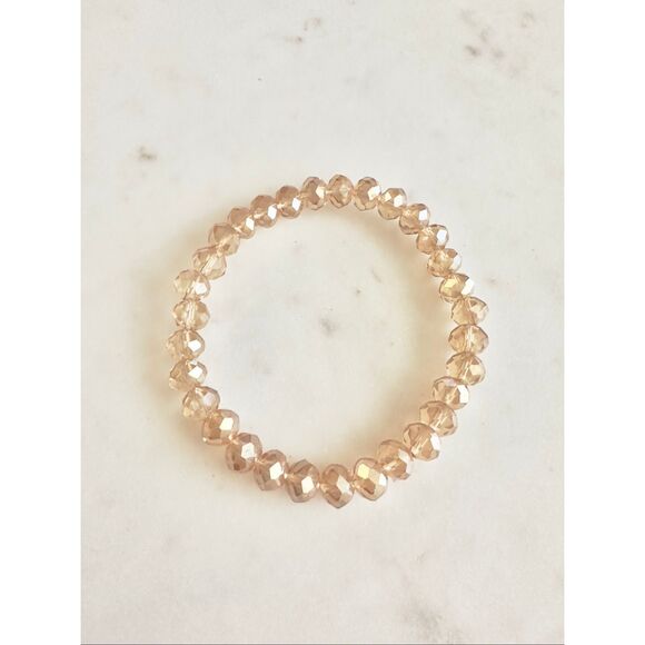 Light champagne beaded stretch bracelet - Picture 1 of 3